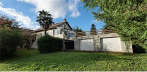 maison-villa à la vente -   71700  TOURNUS, surface 185 m2 vente maison-villa - APR715638